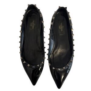 Valentino Garavani Rockstud Black Patent Leather Ballet Flats Pointed Toe 38.5